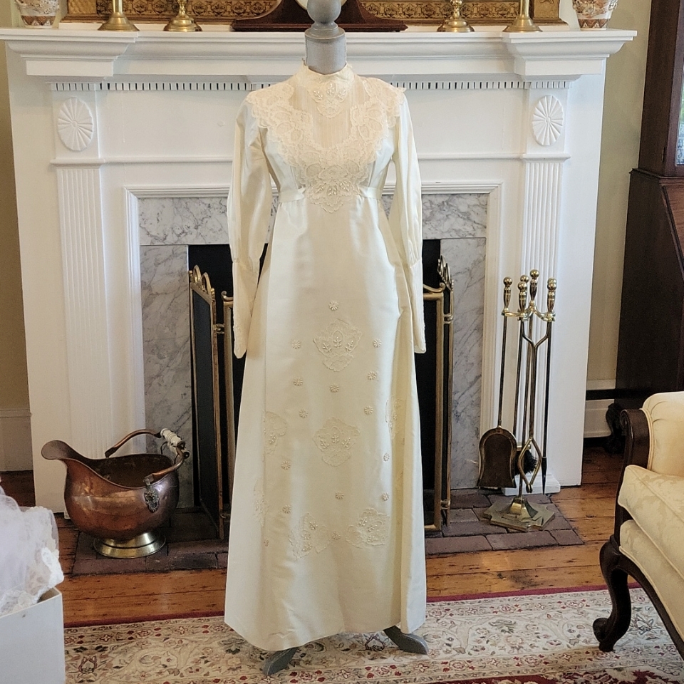 1960's Wedding Gown